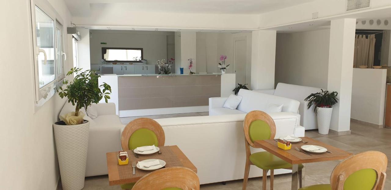 Rena Bianca Suite By La Contessa Santa Teresa Gallura Luaran gambar