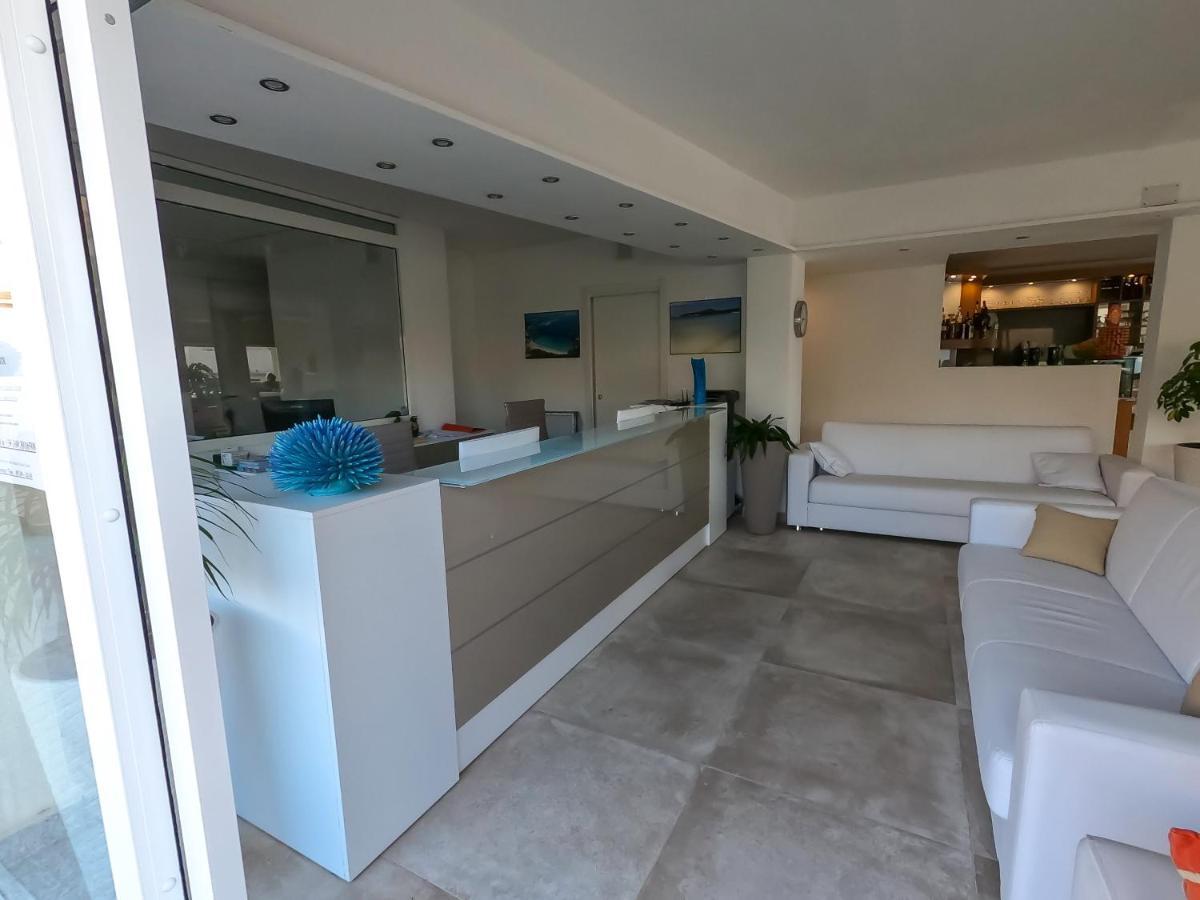 Rena Bianca Suite By La Contessa Santa Teresa Gallura Luaran gambar